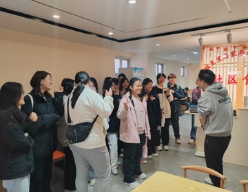 课堂进企业 实践出真知 ——365官网深化产教融合助力康养人才高质量培养