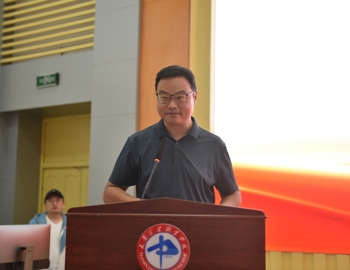 365官网举行2024年辅导员工作室建设评审会